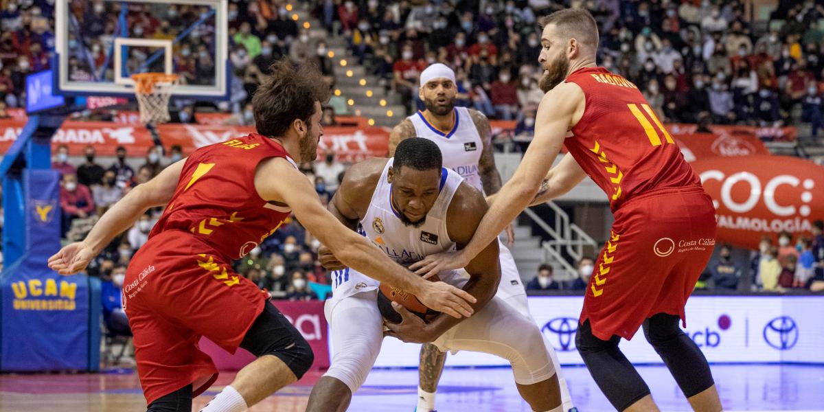 Un UCAM CB sin Rojas visita al Gran Canaria en un duelo directo por la Copa