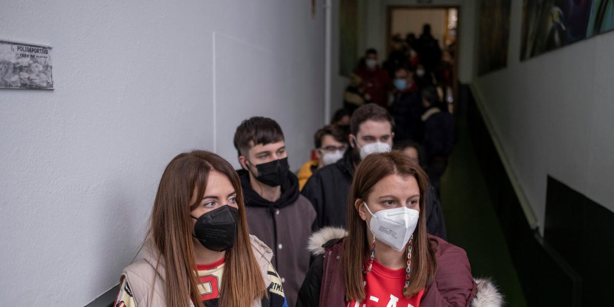 La OMS decide mantener el COVID-19 a nivel de pandemia