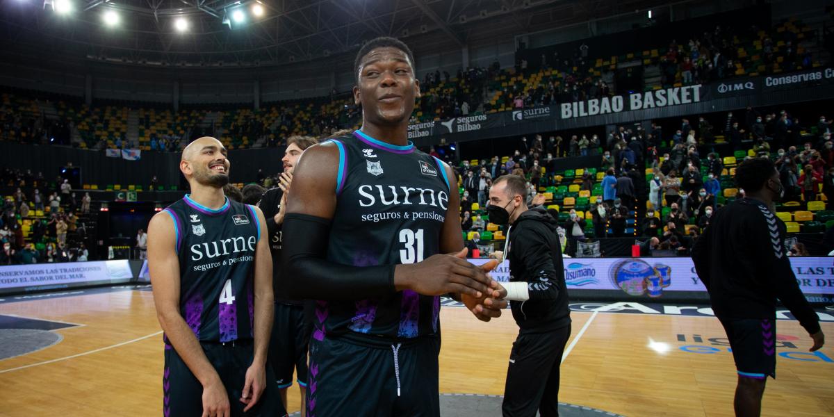 Más positivos, ahora en Bilbao y Obradoiro