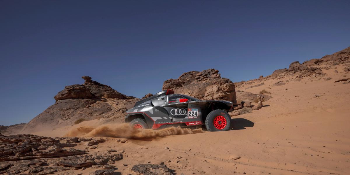 Sunderland y Peterhansel mandan en Abu Dabi