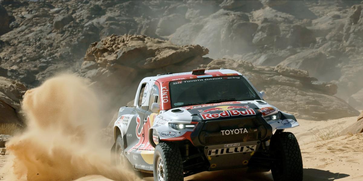 Al-Attiyah: No me sorprende el crono de Sainz porque hemos ido despacio
