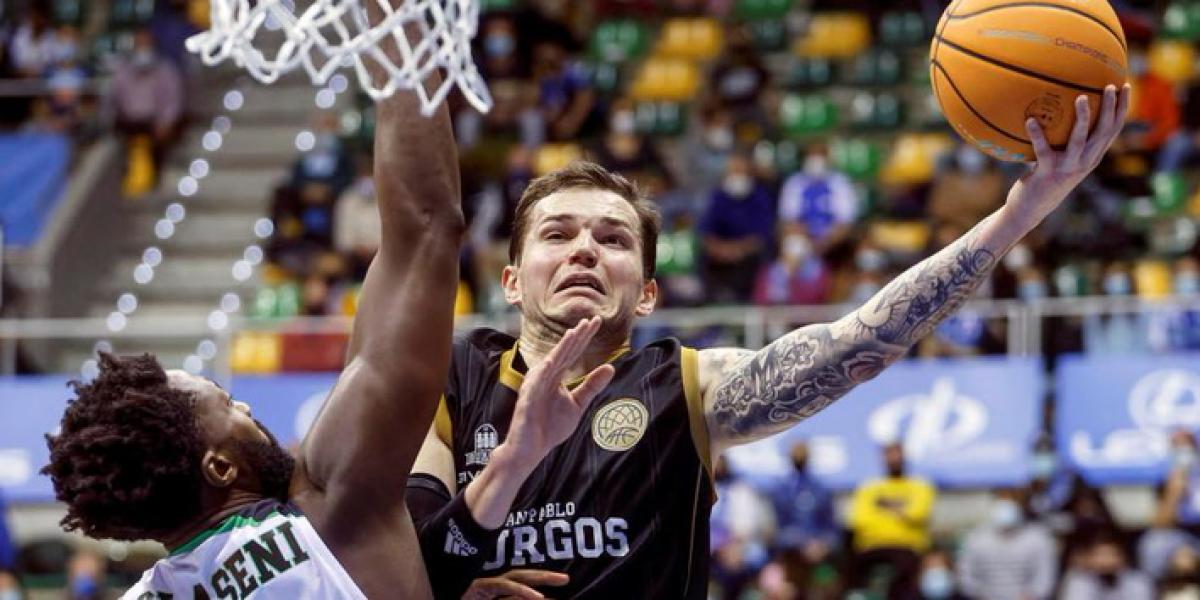 San Pablo Burgos gana el primer asalto frente a Darussafaka