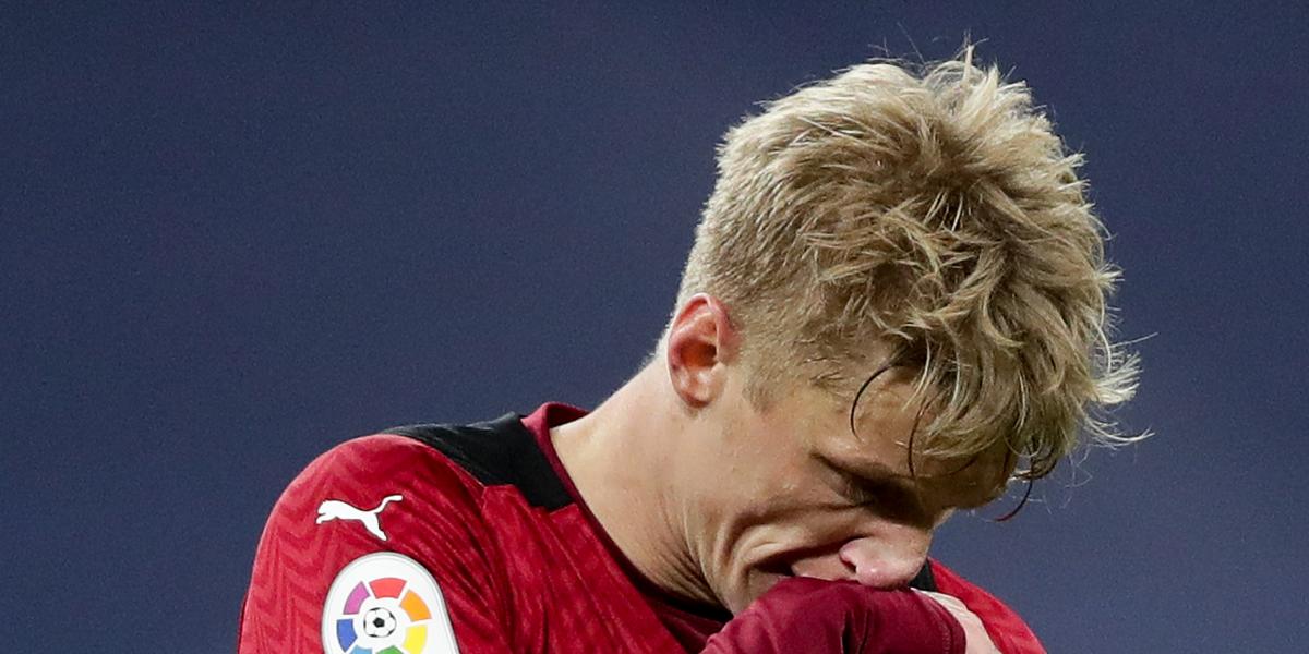 El Valencia asume que Wass puede salir y busca sustituto