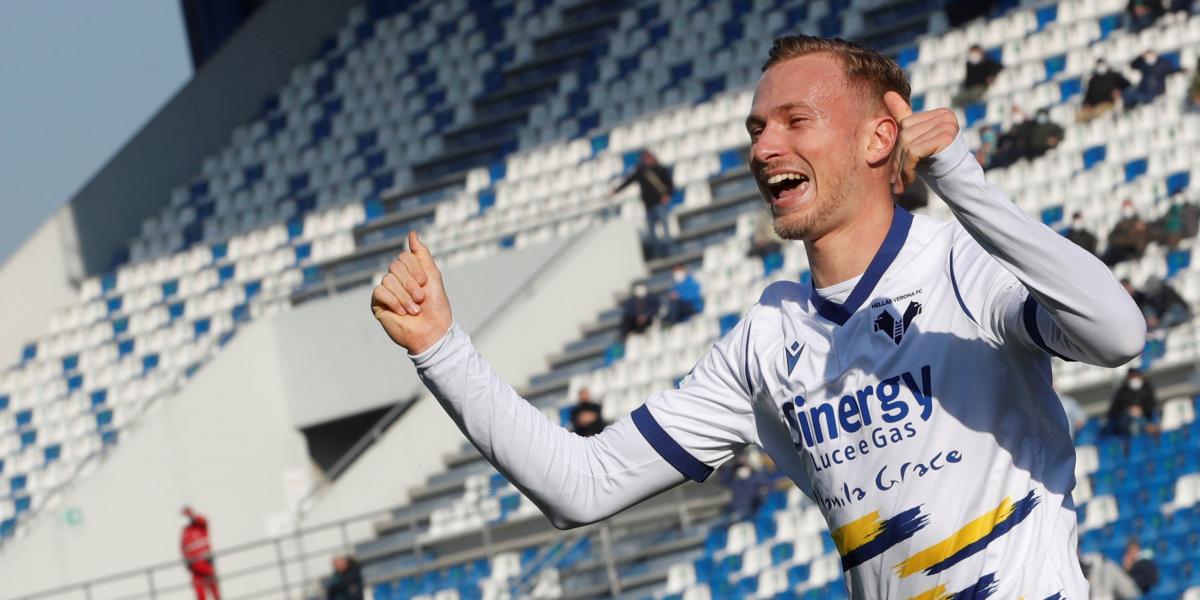 Un triplete de Barak impulsa al Verona