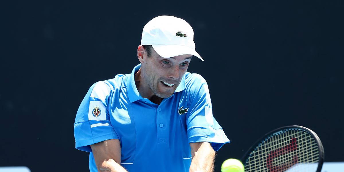 Bautista suda más de lo esperado ante Travaglia en primera ronda