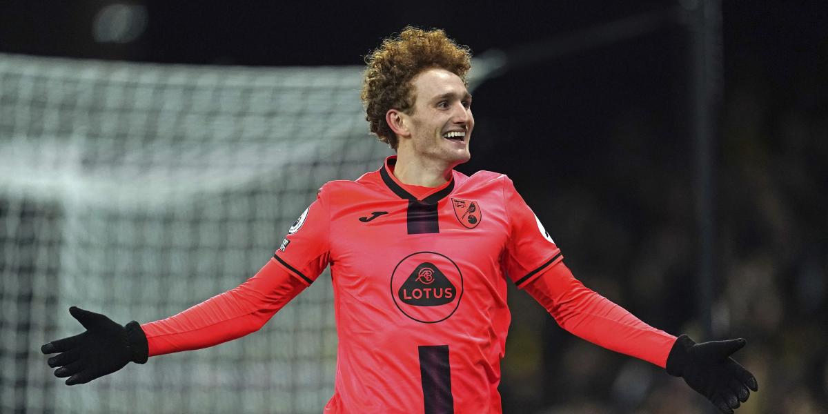 El Norwich sale del descenso y sume en él al Watford