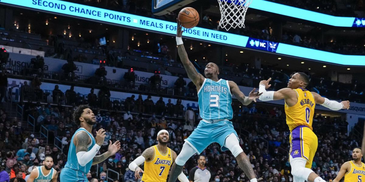 Westbrook, sin LeBron ni Davis, naufraga con los Lakers ante Charlotte