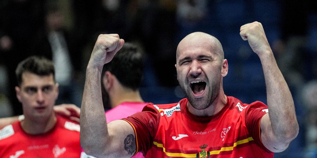 España, a por la matrícula de honor del tercer oro seguido