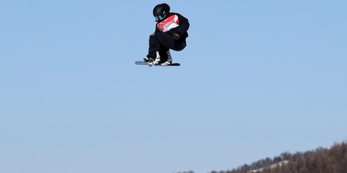 Sadowski Synnott dominó la calificación de slopestyle