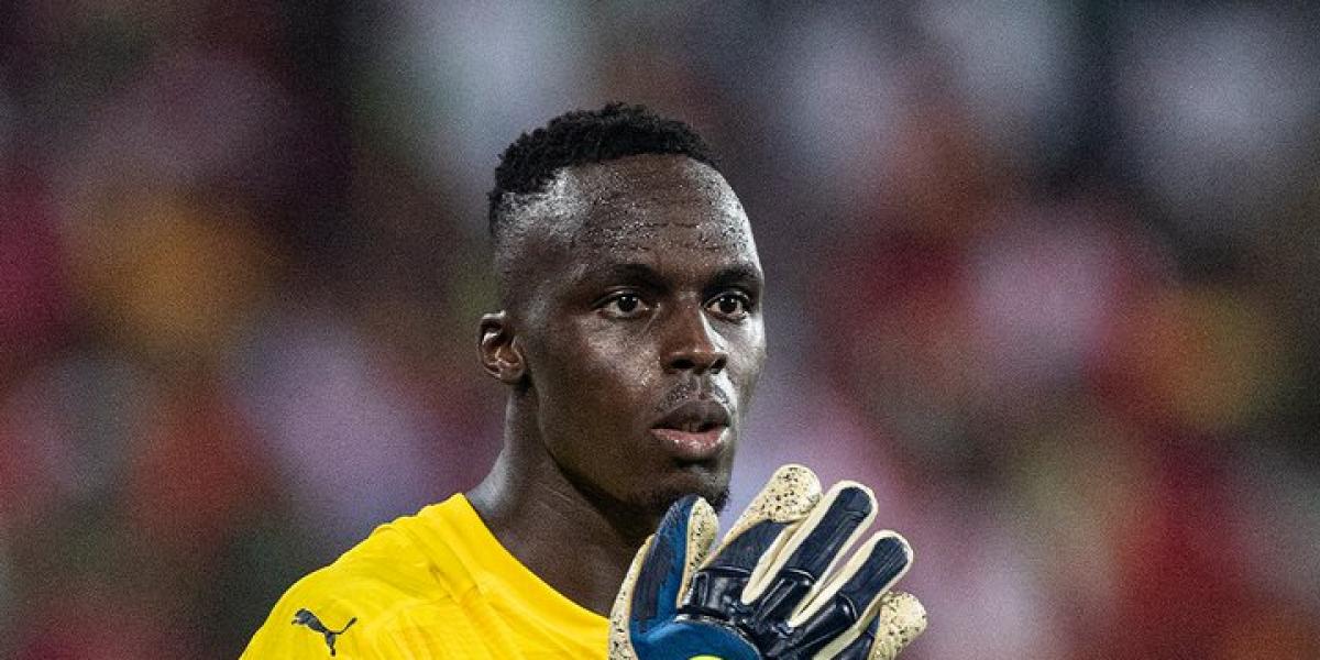 Édouard Mendy ya está con el Chelsea en Abu Dhabi