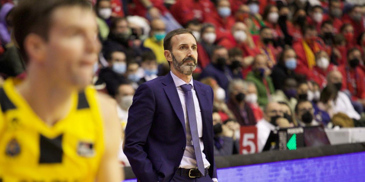 Sito Alonso podrá dirigir al UCAM Murcia contra el Valencia