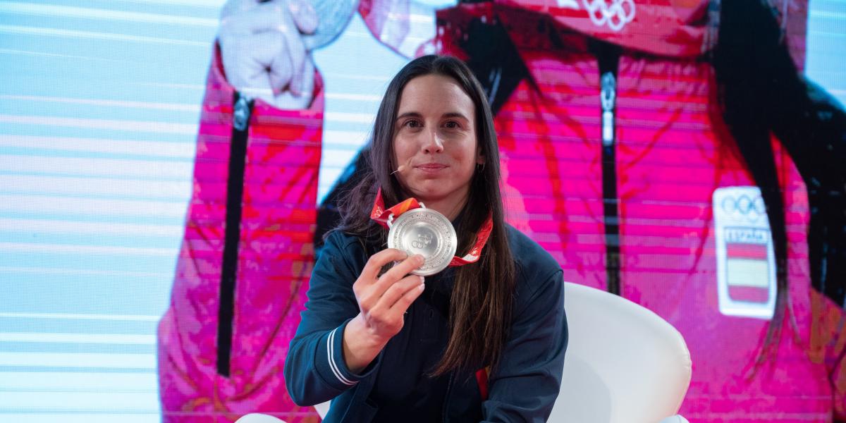 Pere Aragonès recibe a la medallista olímpica Queralt Castellet
