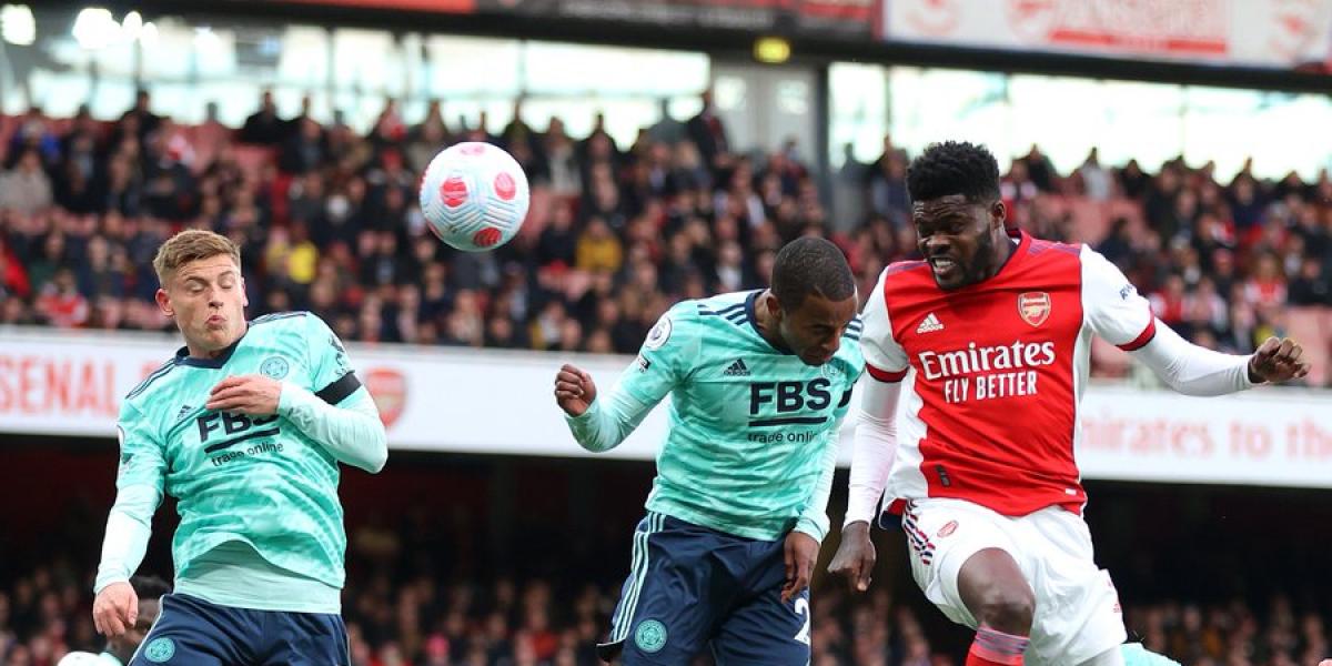 Un Arsenal a todo gas es cuarto tras ganar al Leicester