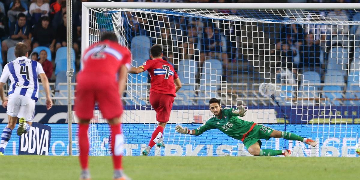 Juega Oier, el portero al que señaló Moyes