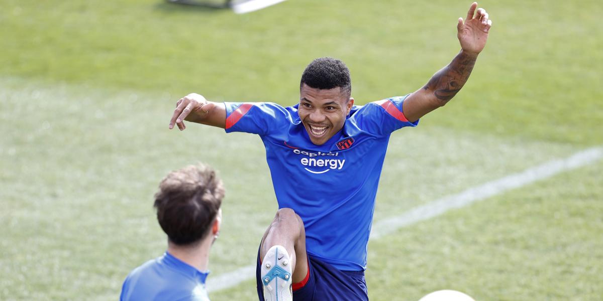 Mozambique juega su primer derbi madrileño