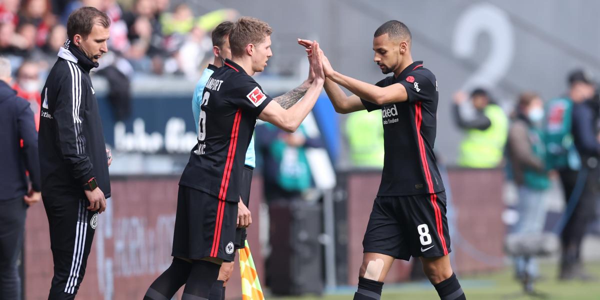 Tranquilidad en el Eintracht con la rodilla de Sow