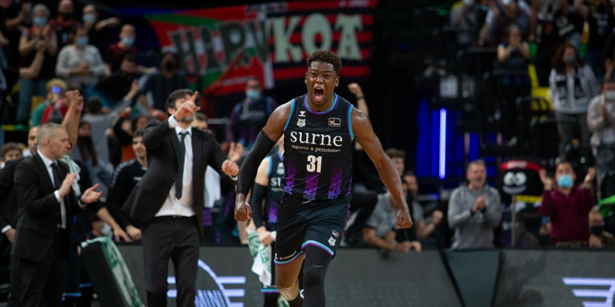 El dominicano Ángel Delgado bate el récord de valoración del Bilbao Basket