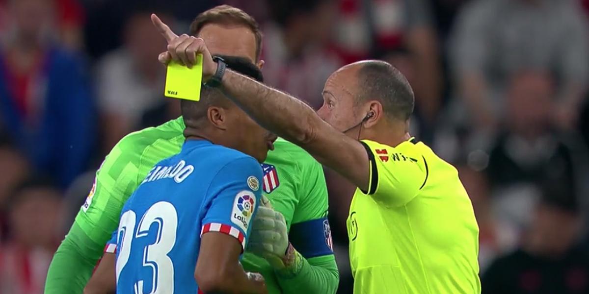 Reinildo también se pierde del derbi: ¡A la próxima te vas a la calle!