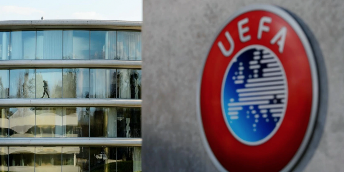 Los clubs rusos, excluidos de los torneos europeos 2022-23