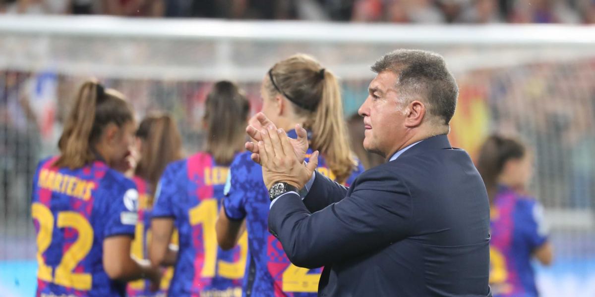 Laporta no irá a Australia por los fichajes y las renovaciones