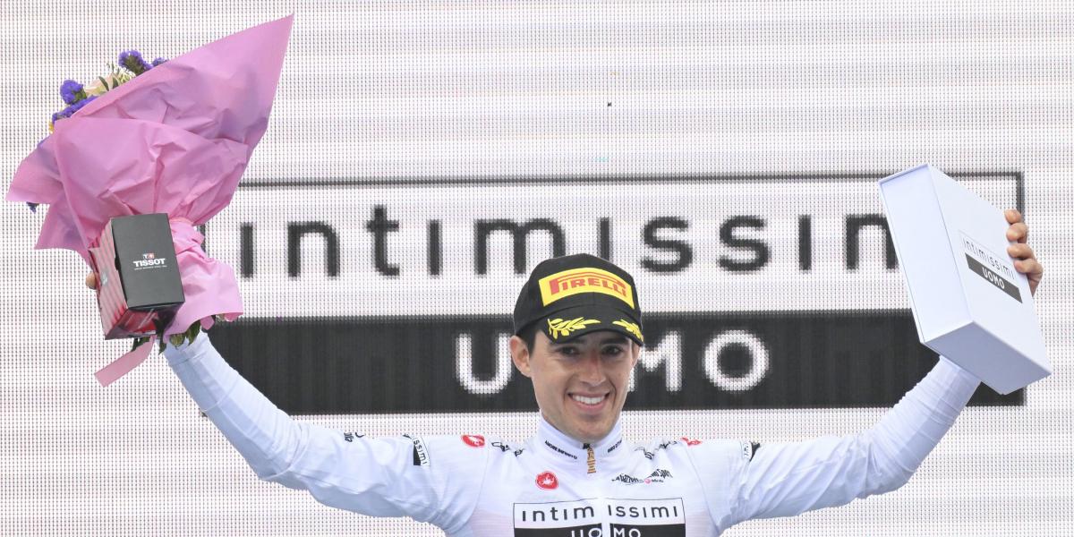 Multitudinario homenaje a Juanpe López en Lebrija