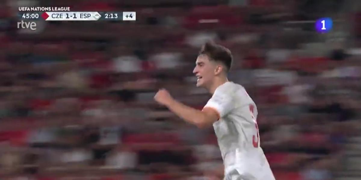 Gavi sigue haciendo historia