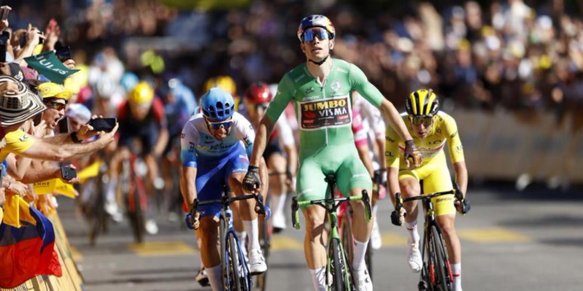 Nueva victoria del portento Van Aert en el sprint de Lausana