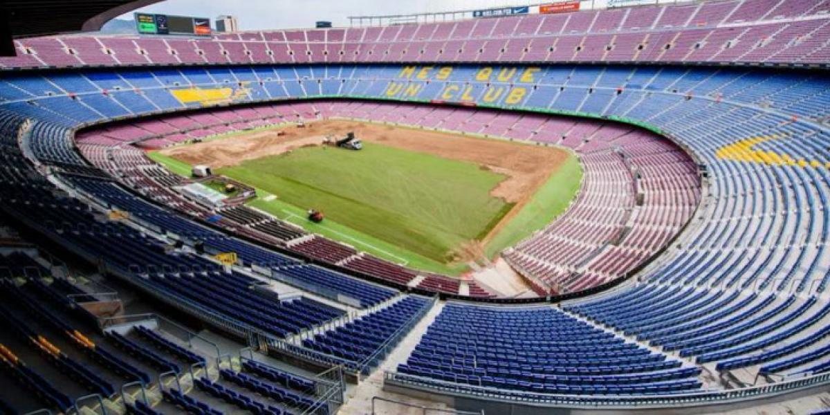 El Spotify Camp Nou, en obras por el césped