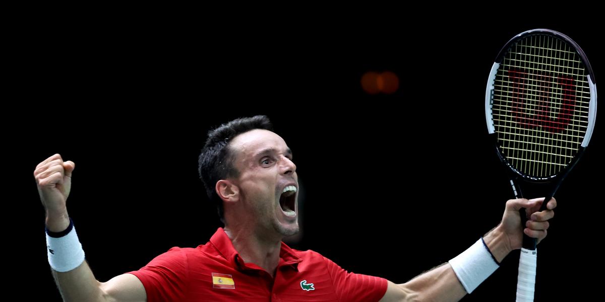 Roberto Bautista, nueva era con Fèlix Mantilla en su equipo