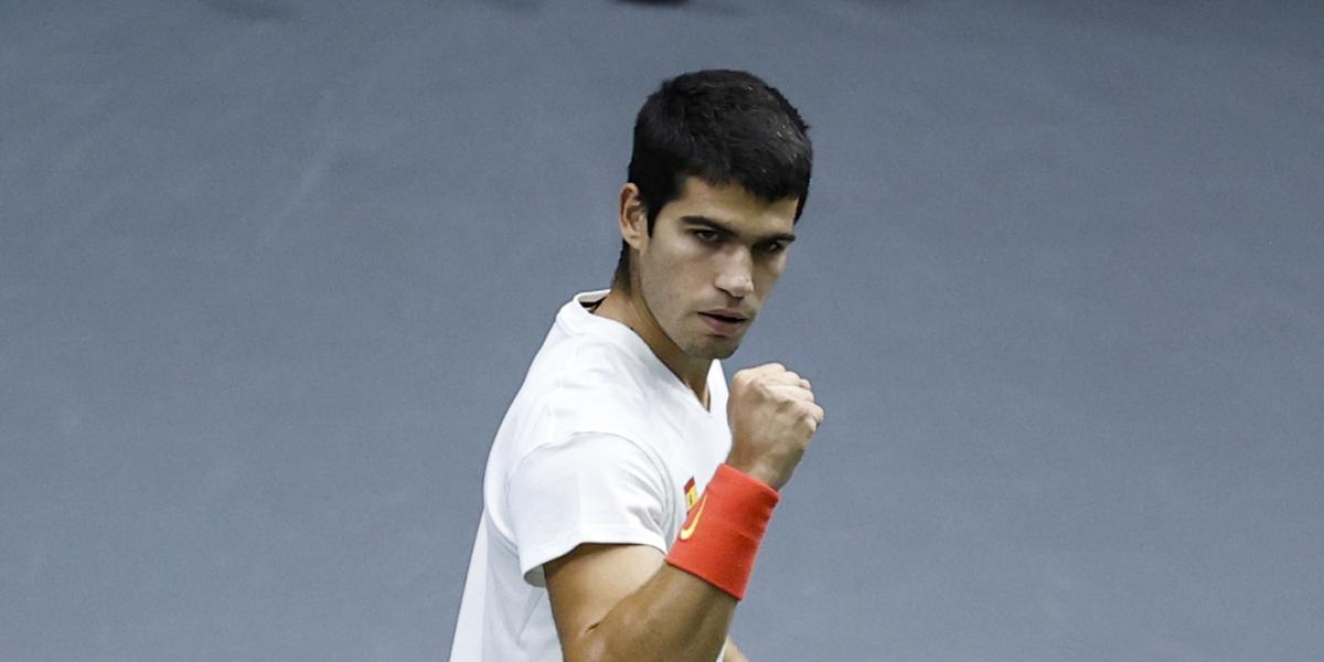 Carlos Alcaraz abrirá su temporada 2023 en Abu Dabi