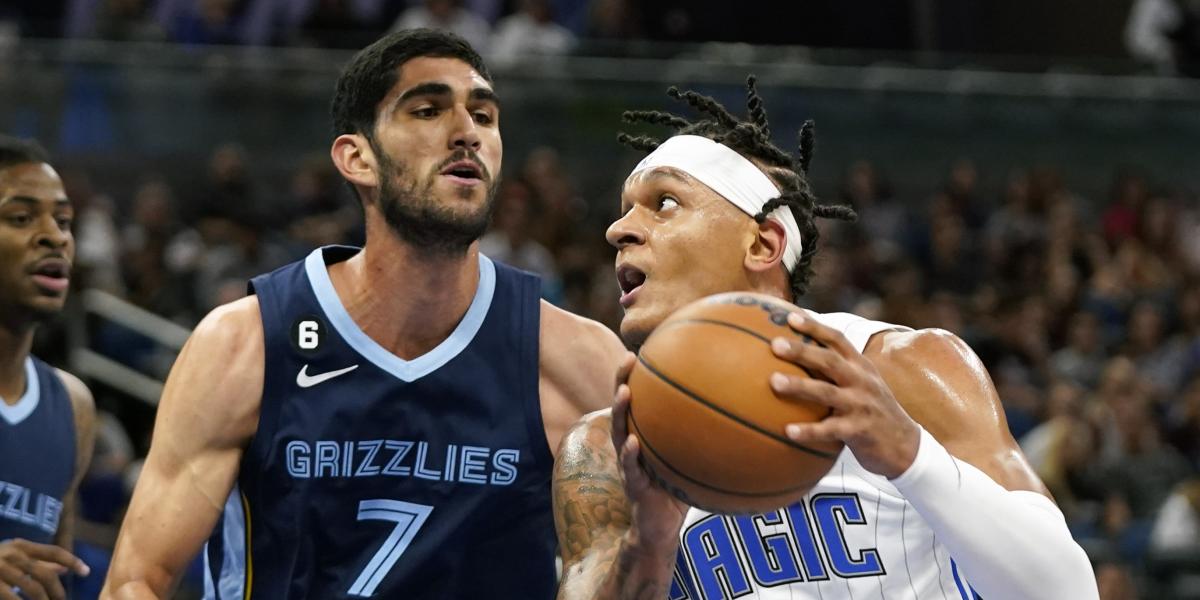 Los españoles debutan esta madrugada