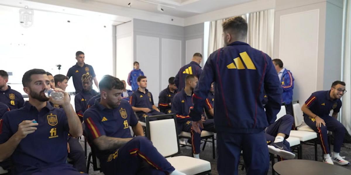 Reunión de la selección previa al partido contra Jordania