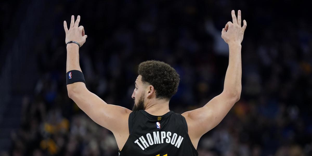 Los Warriors toman aire a costa de los Knicks