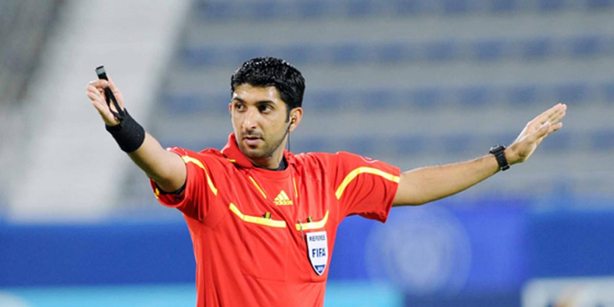 Un colegiado de Emiratos Árabes pita el debut de España en el Mundial
