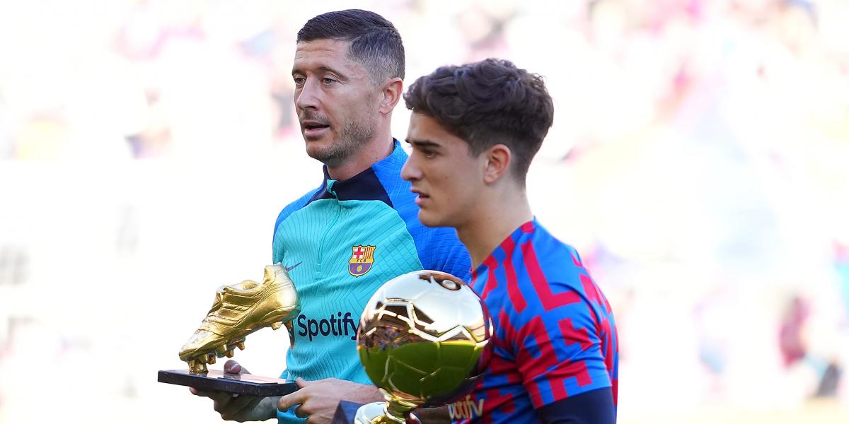 Lewandowski y Gavi ofrecen la Bota de Oro y el Golden Boy
