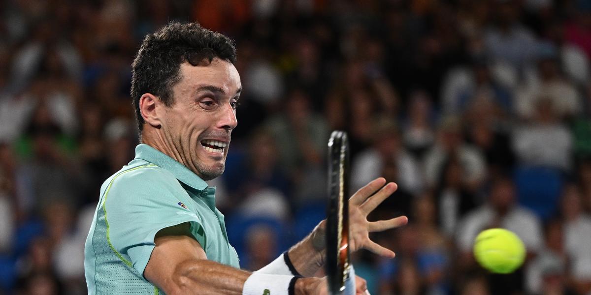 Bautista evita el peor dato del tenis español en veinte años