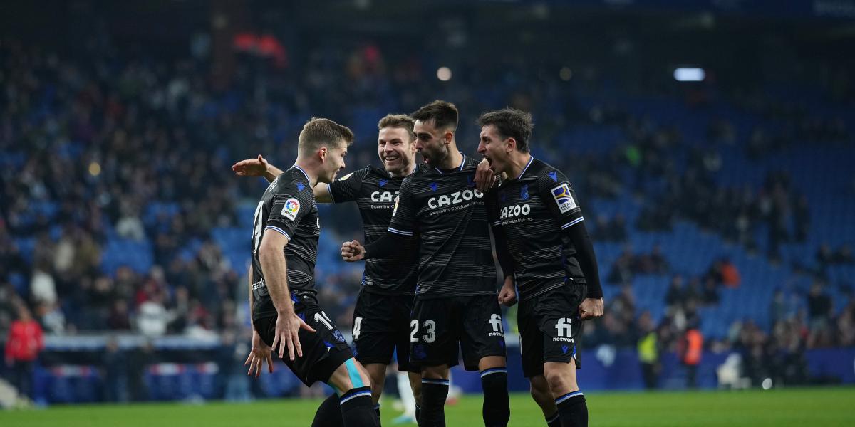 Los capitanes mandan y la Real se gusta con ellos