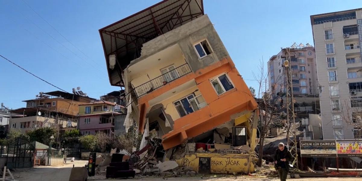 Turquía confirma que el terremoto ha derrumbado cerca de 85.000 edificios
