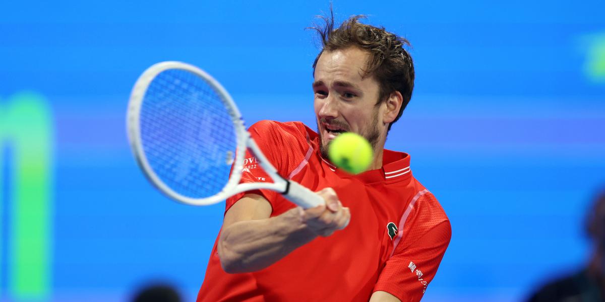 Medvedev gana otra vez a Auger y se cita con Murray en la final de Doha