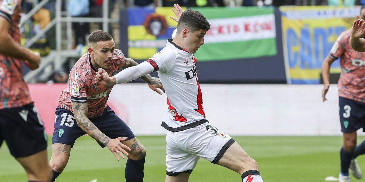 Sería una alegría tener a Sergio Camello