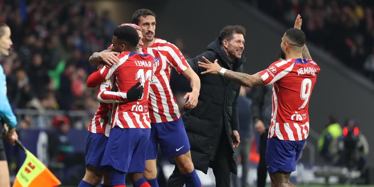 El Atlético se une al homenaje a Simeone goleando al Sevilla y subiendo al podio