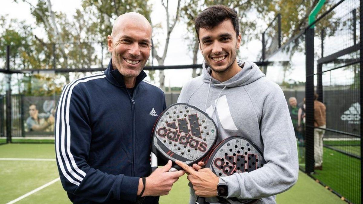 Adidas pone la firma, el estilo lo marca Zidane y Amazon las deja en oferta: las zapatillas ideales para diciembre