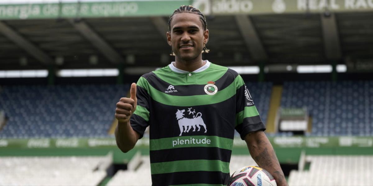 Mboula: Mi deseo es jugar en Primera, pero el Mallorca todavía no me ha llamado