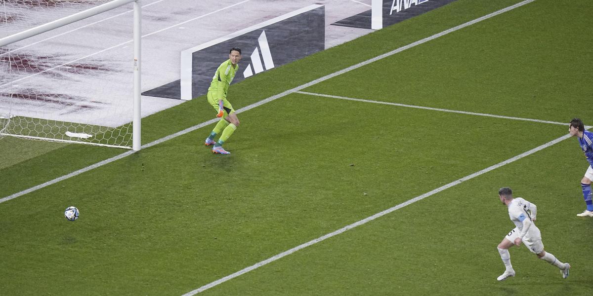 1-1: Valverde marca el gol de Uruguay ante Japón