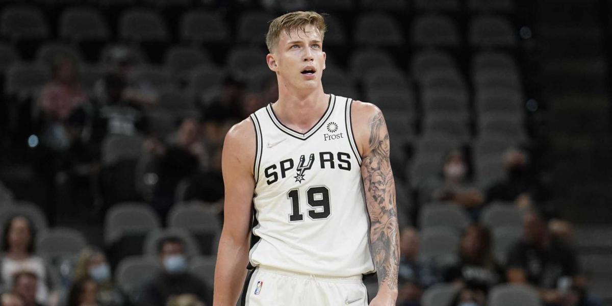 Los Jazz fichan al exazulgrana Luka Samanic