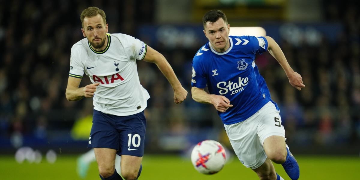 Un gol en el 90 frustra al Tottenham ante el Everon