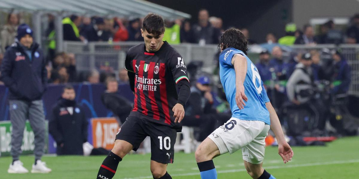 Horario y dónde ver por TV el Nápoles - Milan de la UEFA Champions League
