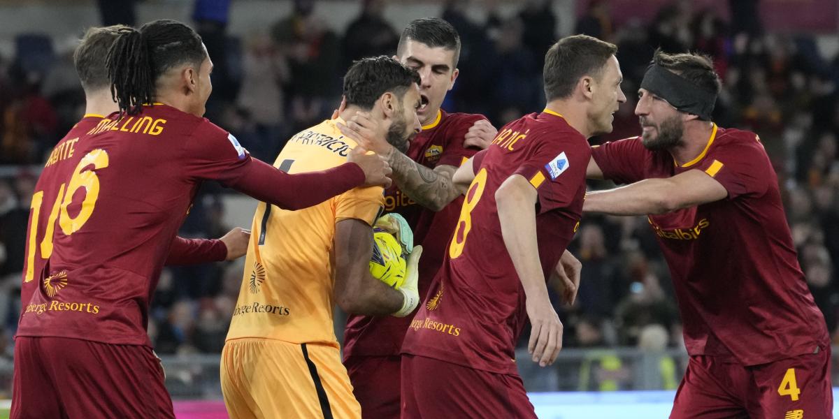 La Roma golea sin Dybala y se acerca a la Champions