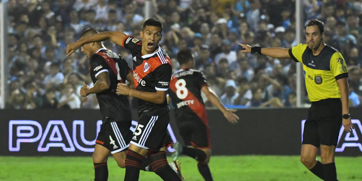 River rescató un empate sobre el final en su visita al Atlético Tucumán
