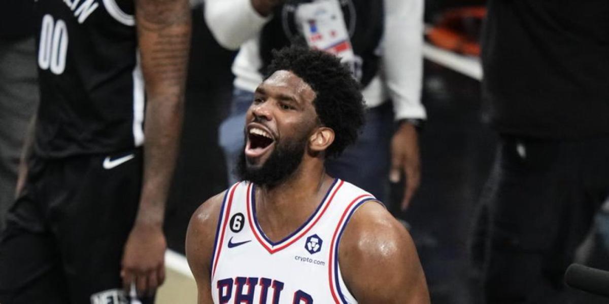 Joel Embiid ya tiene el MVP que pedía